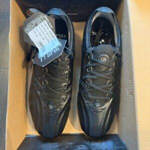 Kelme Soccer Shoe - Brand New